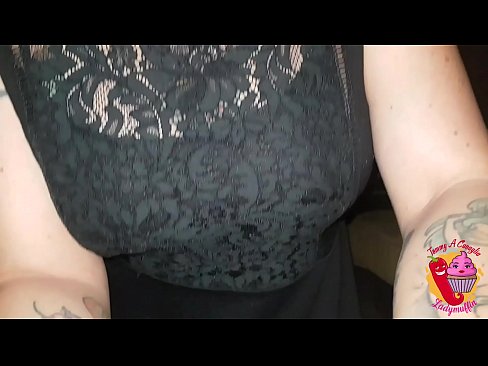 ❤️ Slutty Stiefschwester gibt ihm einen Blowjob und Spanisch ❤❌ Porno bei uns ❌️