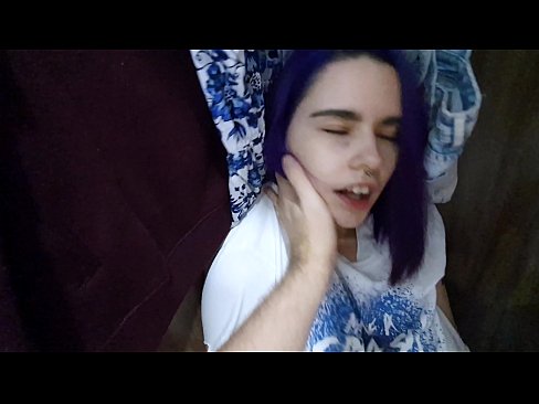 ❤️ Habe meine Schwester im Schrank gefunden und ihr beim Abspritzen geholfen ❤❌ Porno bei uns ❌️